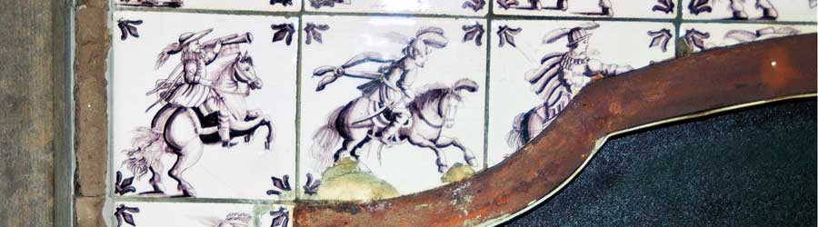 Restaurierung der historischen Wandfliesen  im Barockschloss Reinhardtsgrimma